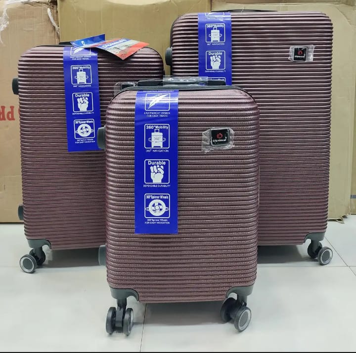 Diplomate set of 3 travel bag luggage and suitcase / travelling gift bag