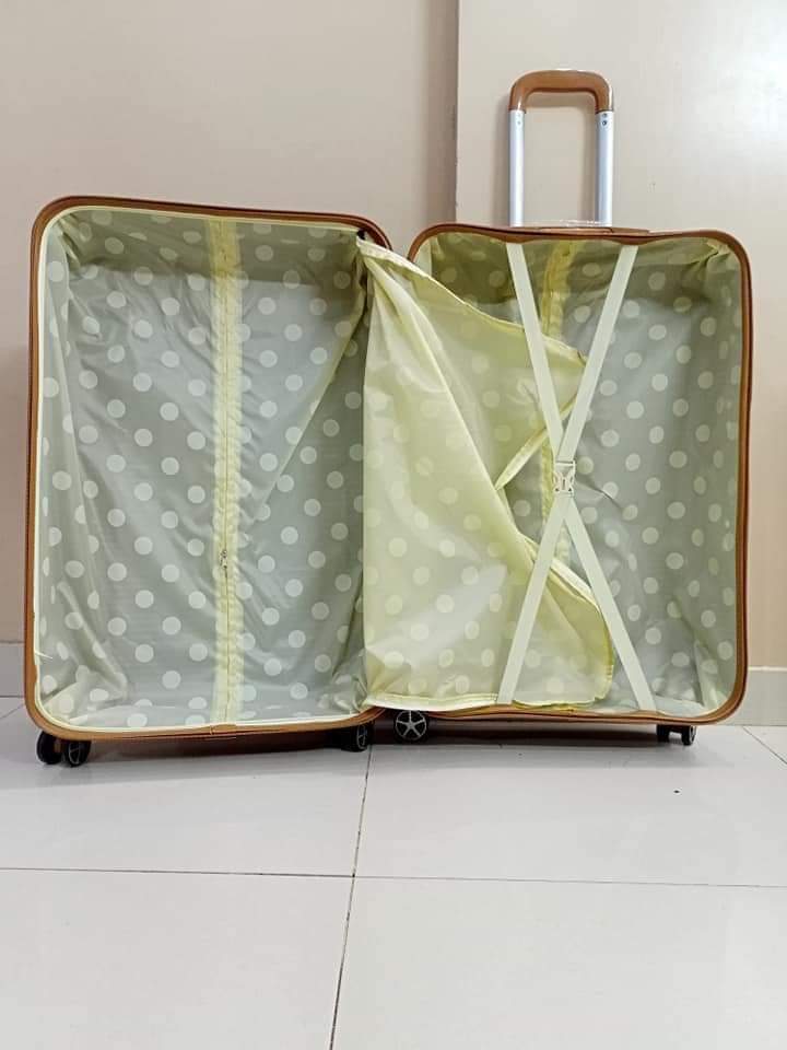 Diplomate set of 3 travel bag luggage and suitcase / travelling gift bag